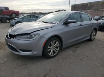  Salvage Chrysler 200