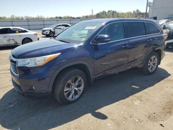  Salvage Toyota Highlander