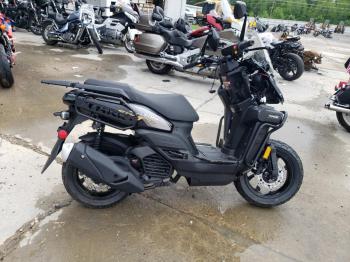 Salvage Qian Scooter