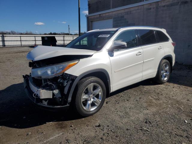  Salvage Toyota Highlander