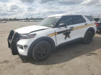  Salvage Ford Explorer