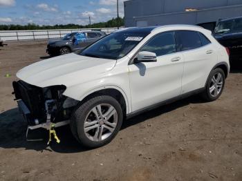  Salvage Mercedes-Benz GLA