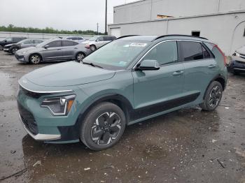  Salvage Kia Niro
