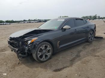  Salvage Kia Stinger