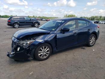  Salvage Mazda 3