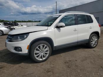  Salvage Volkswagen Tiguan