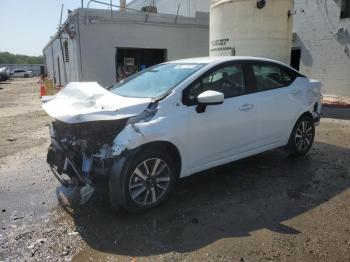  Salvage Nissan Versa