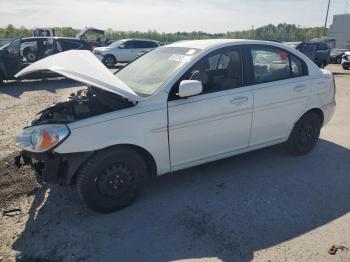  Salvage Hyundai ACCENT