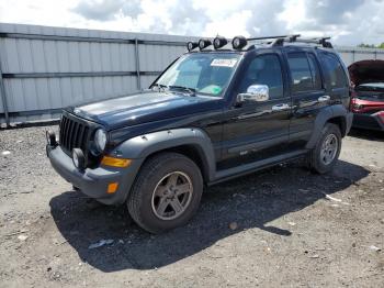  Salvage Jeep Liberty