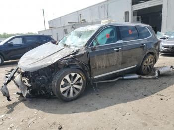  Salvage Kia Telluride