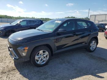 Salvage Hyundai KONA
