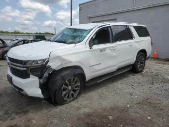  Salvage Chevrolet Suburban