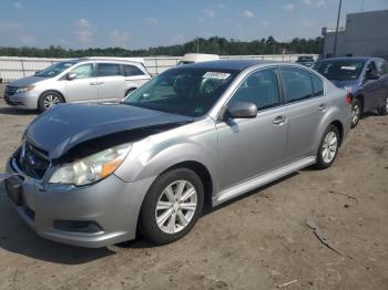  Salvage Subaru Legacy