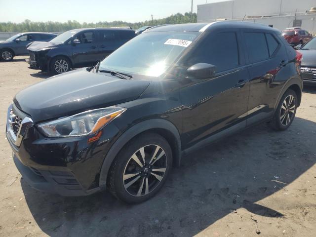  Salvage Nissan Kicks