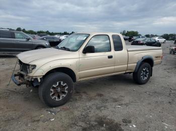  Salvage Toyota Tacoma