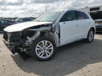  Salvage Audi Q3