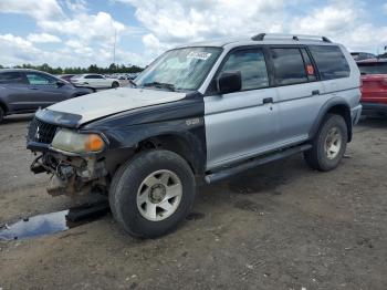  Salvage Mitsubishi Montero
