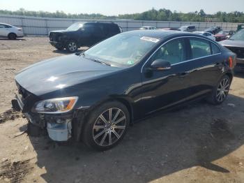  Salvage Volvo S60