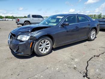  Salvage Chrysler 300