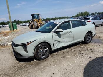  Salvage Kia K4 Lx