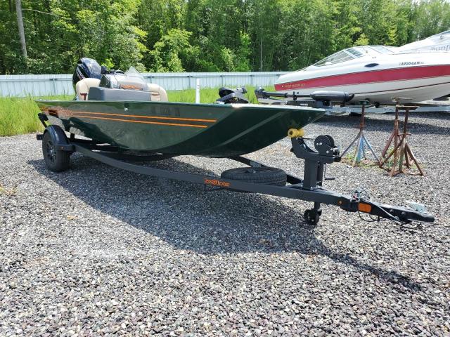  Salvage Tracker 16 Classic
