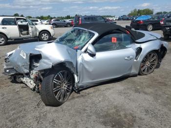  Salvage Porsche 911