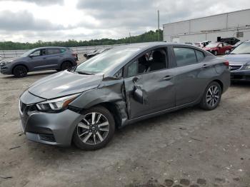  Salvage Nissan Versa