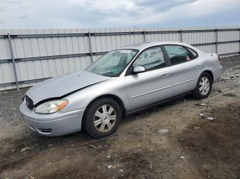  Salvage Ford Taurus