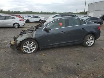  Salvage Volvo S60