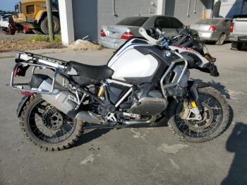  Salvage BMW R-series