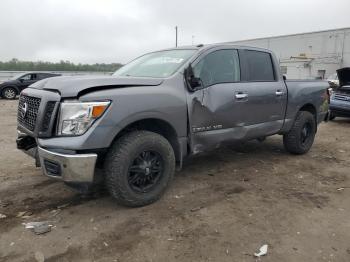  Salvage Nissan Titan
