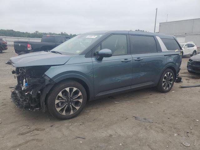  Salvage Kia Carnival