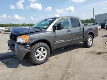  Salvage Nissan Titan