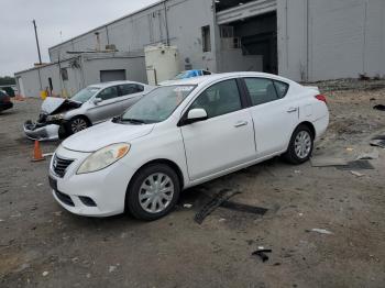  Salvage Nissan Versa