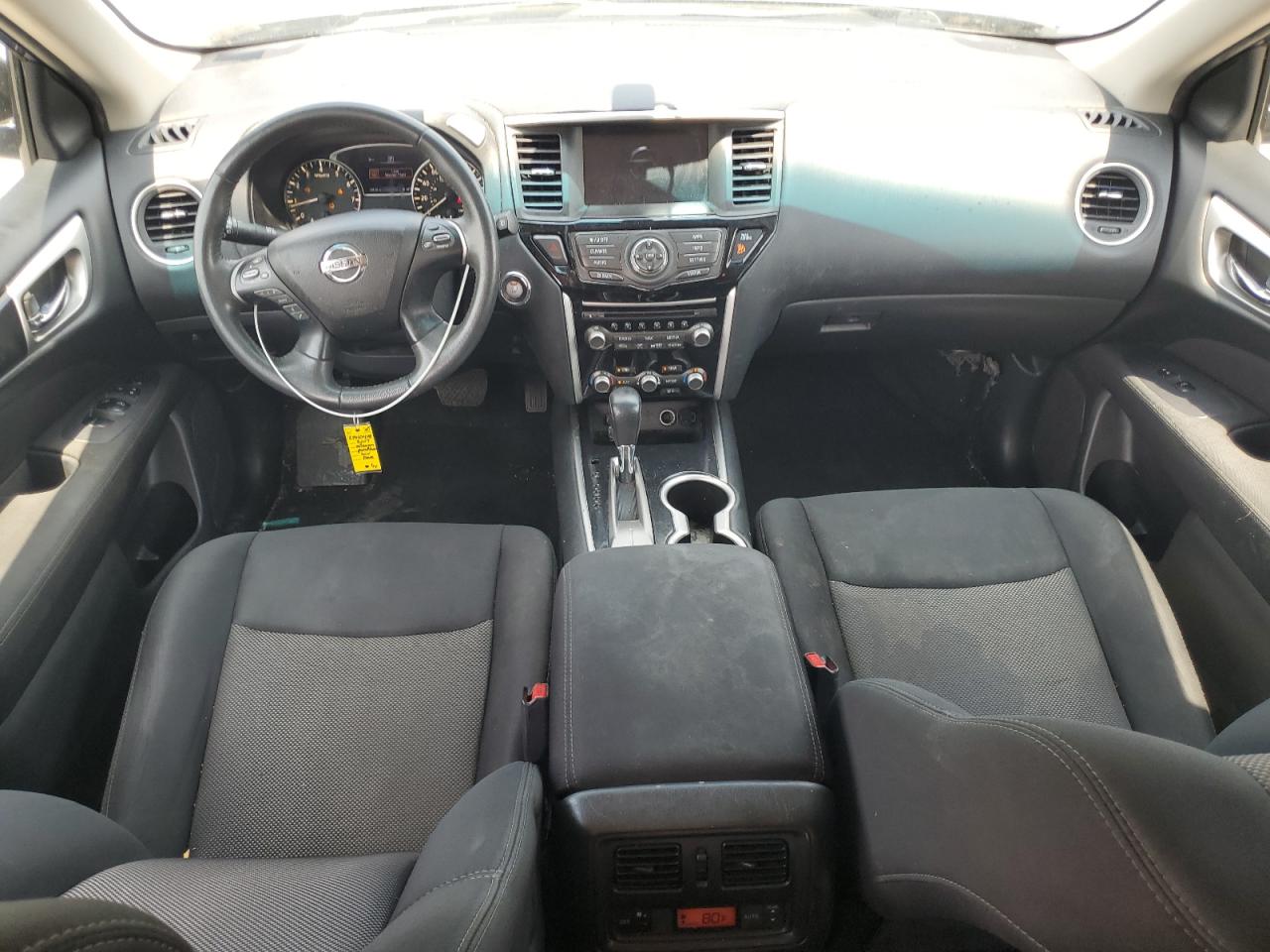 Nissan Pathfinder S Image 13