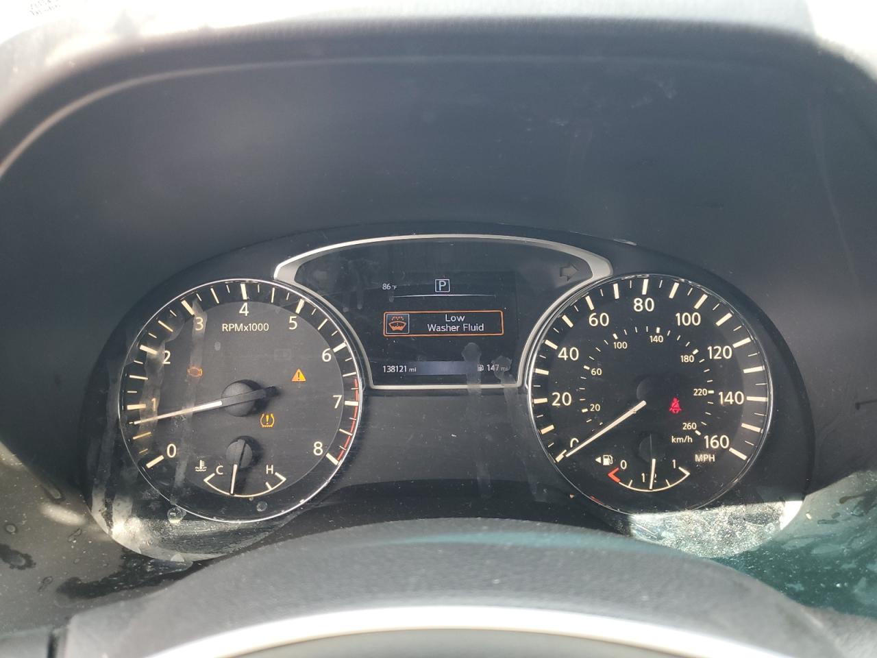 Nissan Pathfinder S Image 12