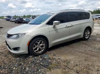  Salvage Chrysler Pacifica