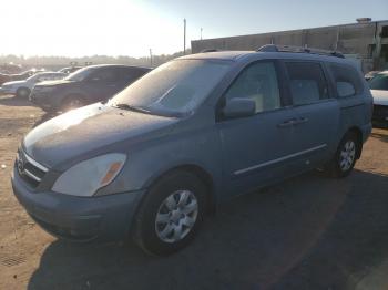  Salvage Hyundai Entourage