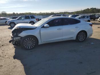  Salvage Kia Cadenza