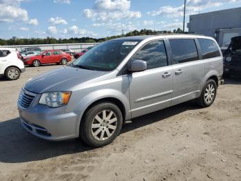  Salvage Chrysler Minivan