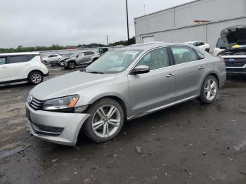  Salvage Volkswagen Passat