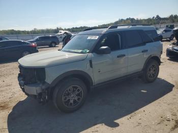  Salvage Ford Bronco