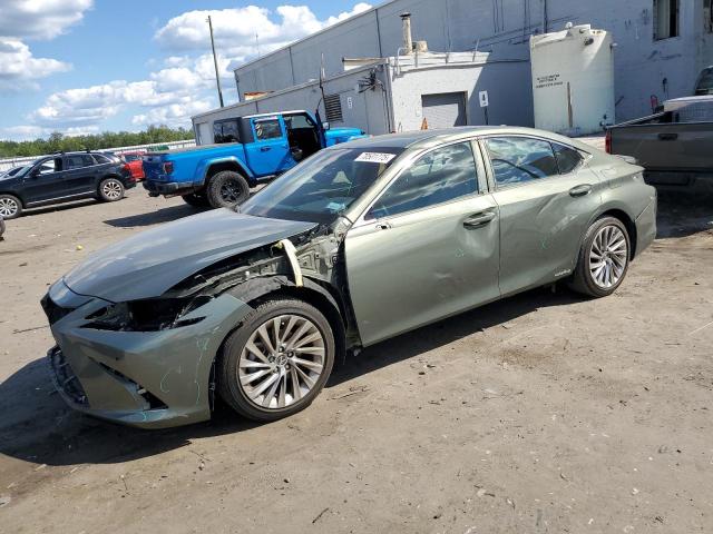  Salvage Lexus Es