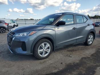  Salvage Nissan Kicks