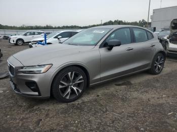  Salvage Volvo S60