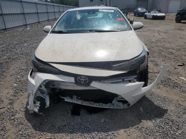 Toyota Corolla Le Image 3