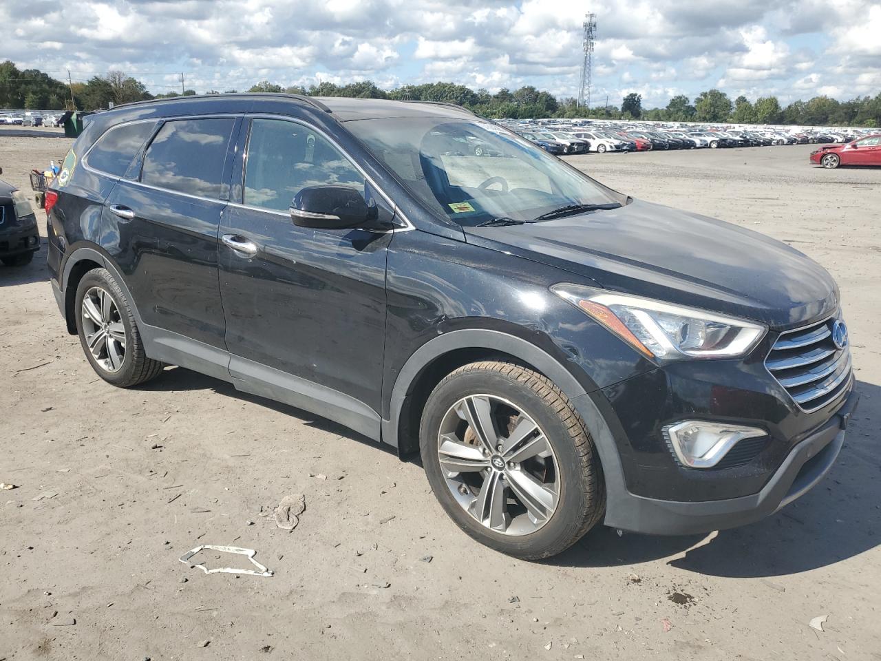Hyundai SANTA FE Gls Image 2