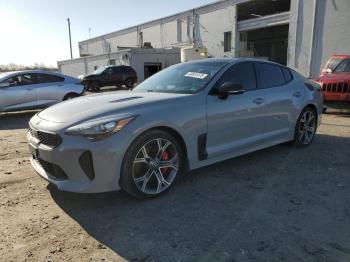 Salvage Kia Stinger