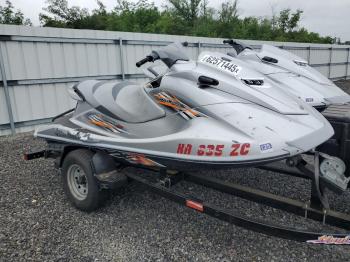  Salvage Yamaha Jetski