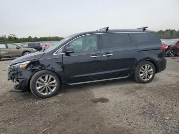  Salvage Kia Sedona
